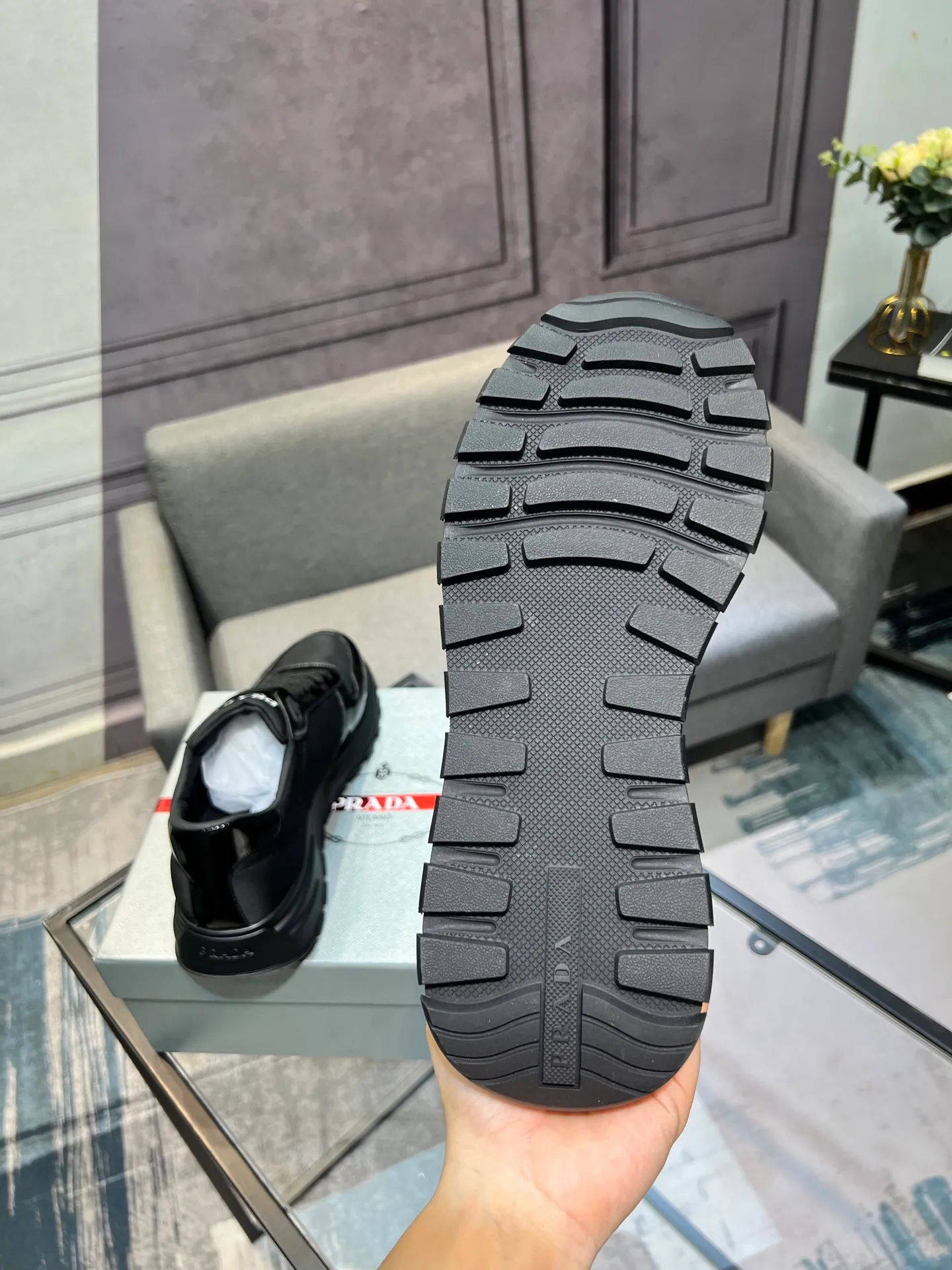 Men's shoes 💰540 PRADA "Prada" casual shoes Regular size: 38-44 (45 can be customized) Product material: Selected cowhide material, genuine leather lining, original outsole